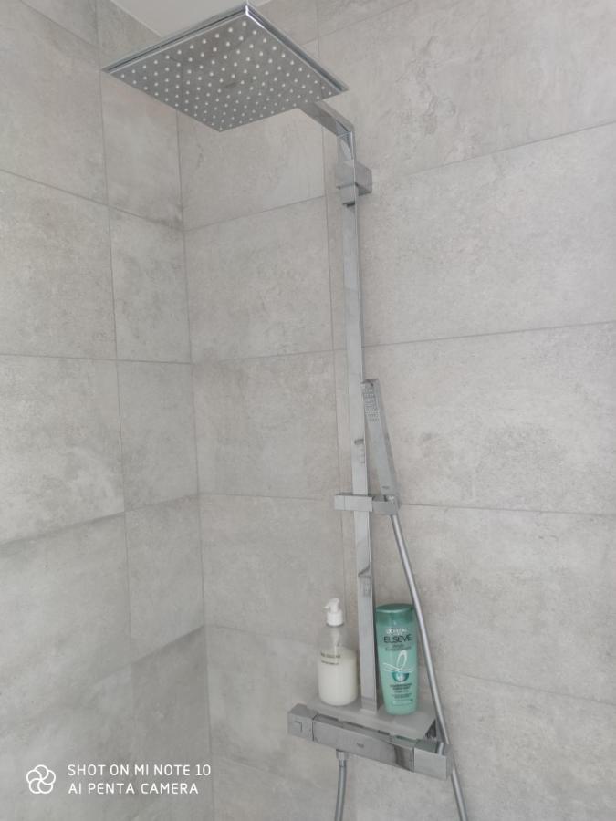 Chambre D'Hotes Du Muguet Avec Sdb Privative Le Mans Exteriör bild