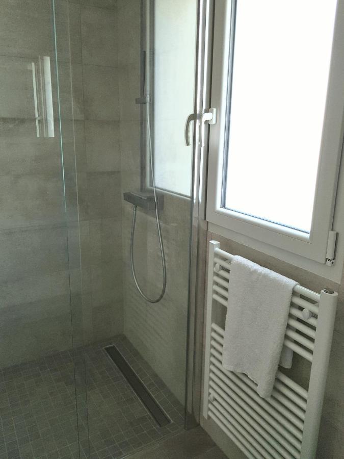 Chambre D'Hotes Du Muguet Avec Sdb Privative Le Mans Exteriör bild